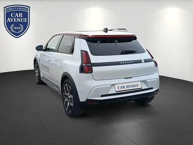 Neu Renault 5 E-Tech Komfort 77 kW (106 PS) 2026 Weiß Limousine