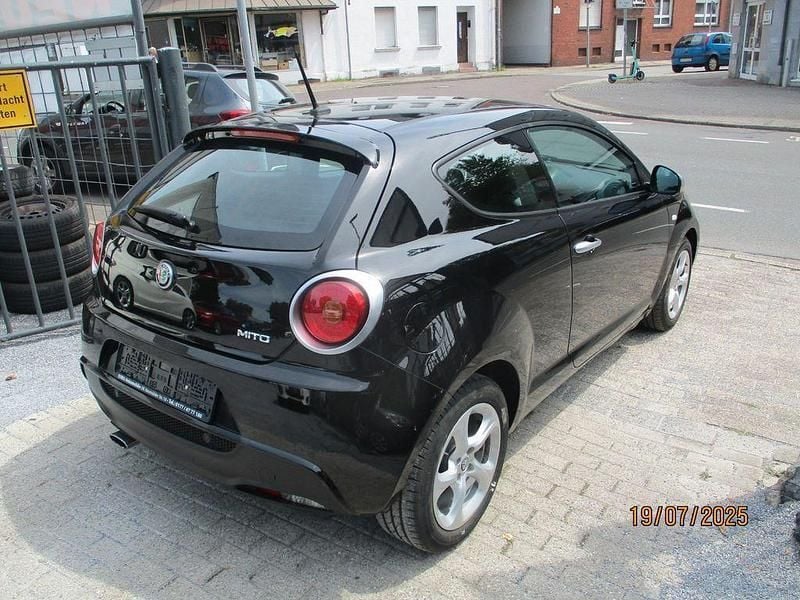 Gebraucht Alfa Romeo MiTo 95 PS (69 kW) 2017 Schwarz Kleinwagen