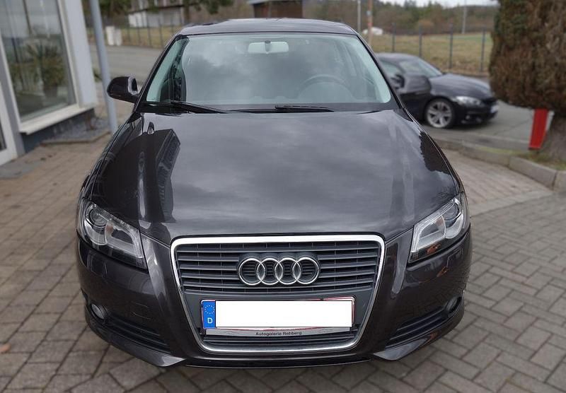 Gebraucht Audi A3 Ambition 125 PS (91 kW) 2009 Grau Kleinwagen