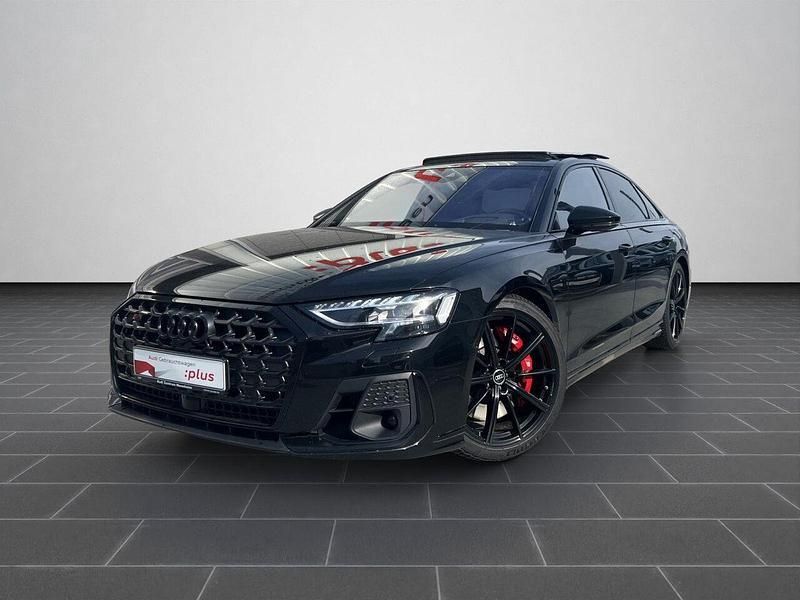 Mythosschwarz metallic (metallic) Gebraucht 2023 Audi S8 Ambiente Limousine | 101.480 € (Fairer Preis) - Bild 1/4