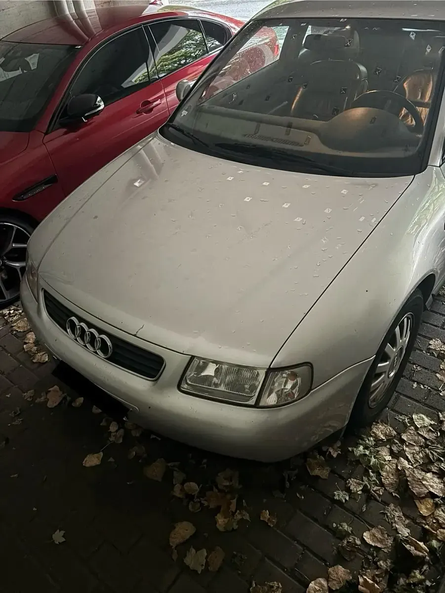 Second-hand Audi A3 120 CP (88 kW) 2000 Argintiu Hatchback
