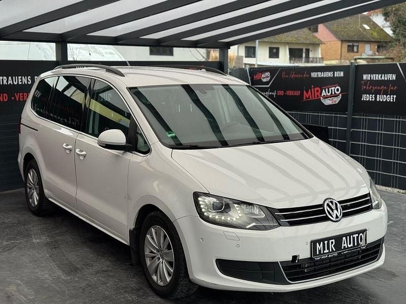 Gebraucht VW Sharan Comfortline 140 PS (102 kW) 2011 Weiß Van / Kleinbus