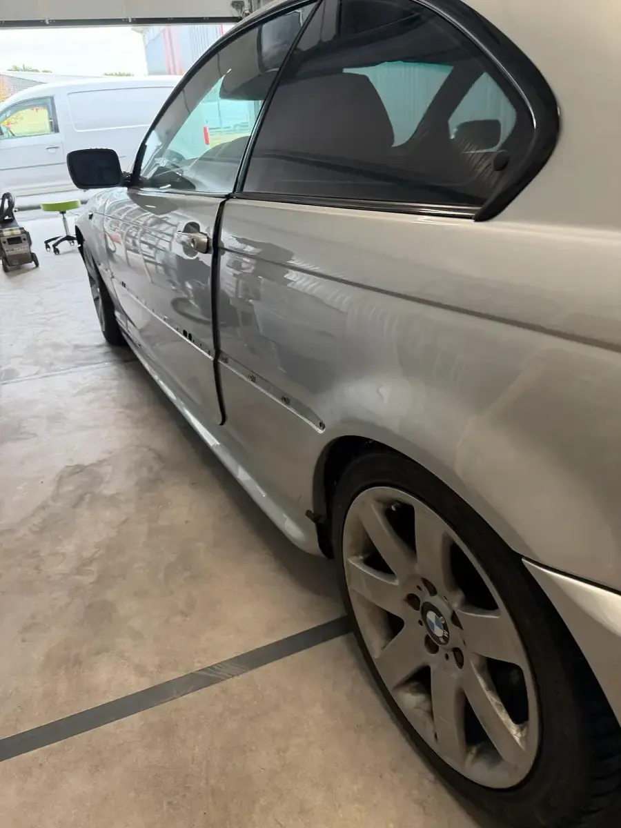 Gebraucht BMW 330 235 PS (172 kW) 2004 Silber Coupé