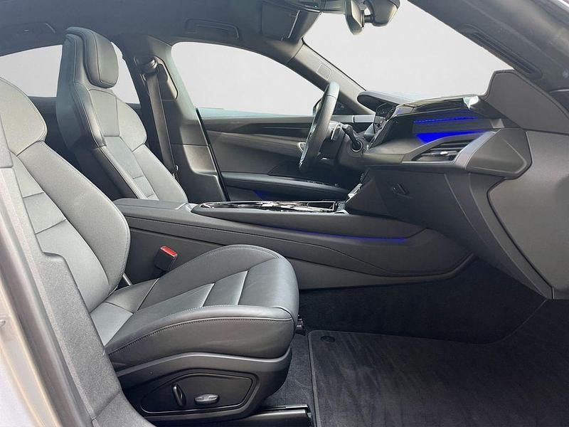 Gebraucht Audi e-tron GT quattro Ambiente 350 kW (476 PS) 2021 Florettsilber metallic Limousine