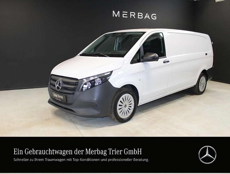 Weiß Gebraucht 2024 Mercedes Vito Van / Kleinbus | 40.412 € (Teuer) - Bild 1/4