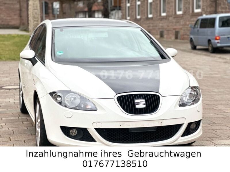 Gebraucht Seat Leon Comfort 125 PS (91 kW) 2008 Weiß Limousine