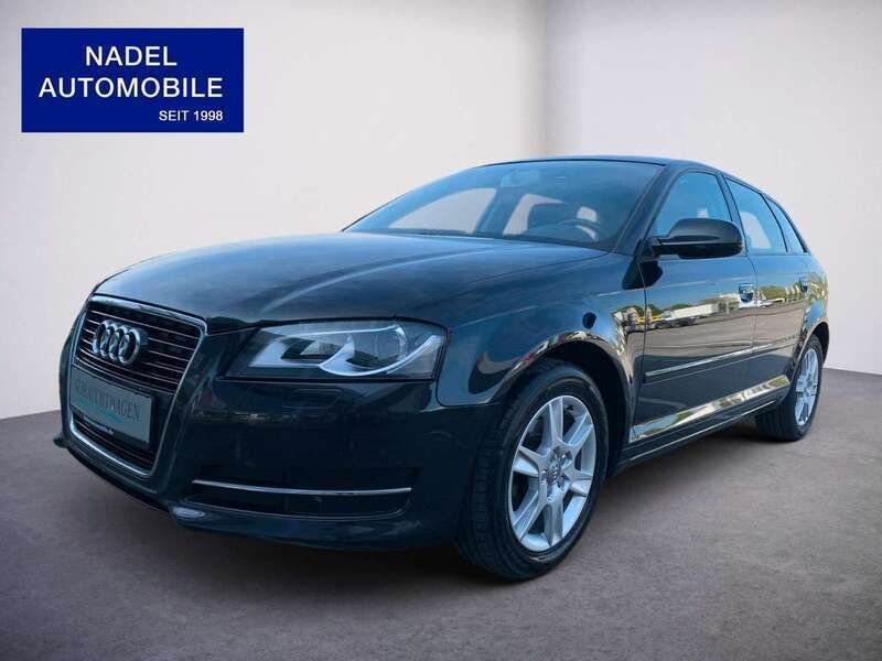 Schwarz Gebraucht 2012 Audi A3 Sportback Attraction Kombi | 6.490 € (Fairer Preis) - Bild 1/4
