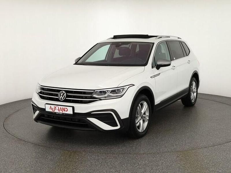 Pure white Gebraucht 2022 VW Tiguan Allspace Life SUV | 37.950 € (Etwas zu teuer) - Bild 1/4