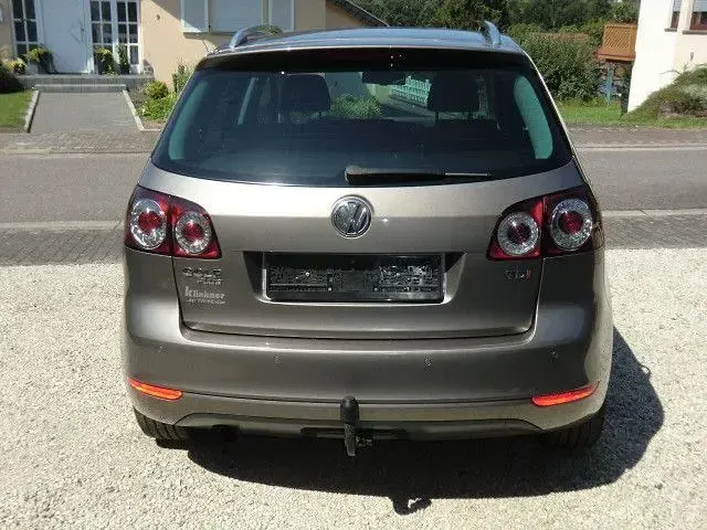 Gebraucht VW Golf VI 105 PS (77 kW) 2011 Beige Kleinwagen
