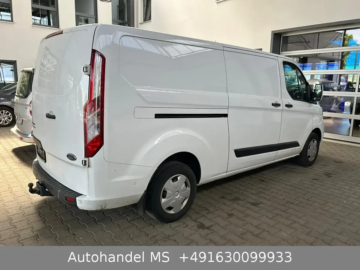 Gebraucht Ford Transit Custom Trend 131 PS (96 kW) 2020 Weiß Van / Kleinbus
