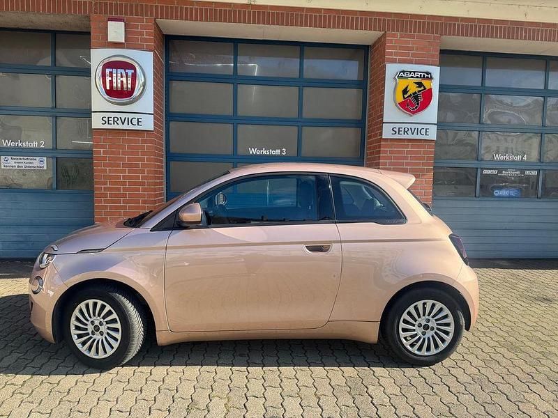 Gebraucht Fiat 500e 86 kW (118 PS) 2023 Gold
