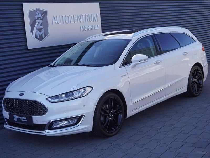 Gebraucht Ford Mondeo Vignale 203 PS (149 kW) 2018 Weiß Limousine