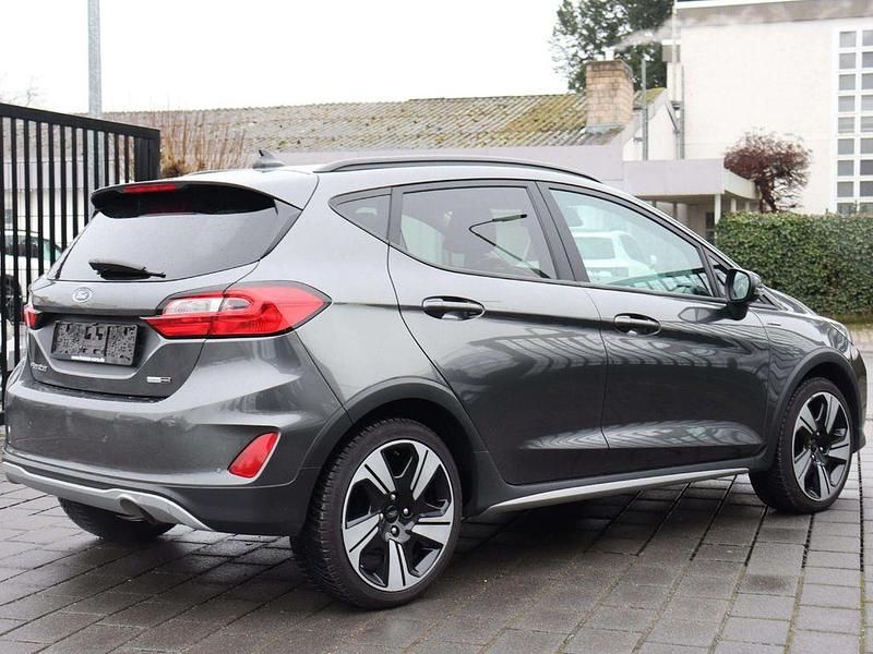Gebraucht Ford Fiesta Active 125 PS (91 kW) 2023 Magnetiggrau Limousine