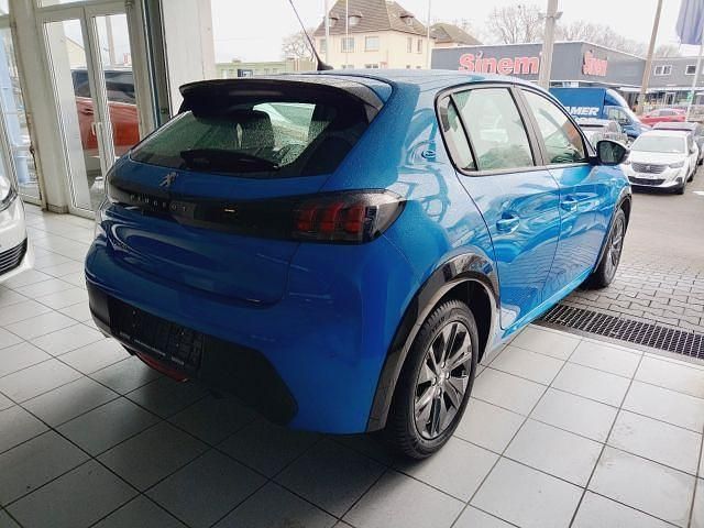 Gebraucht Peugeot e-208 100 kW (136 PS) 2022 Blau Kleinwagen