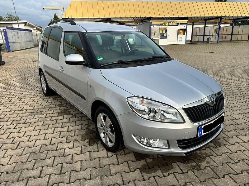 Grau Gebraucht 2014 Skoda Roomster Ambition Kombi | 2.999 € (Superpreis) - Bild 1/4