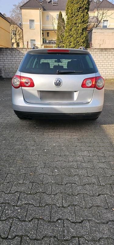 Gebraucht VW Passat 170 PS (125 kW) 2007 Grau Kombi