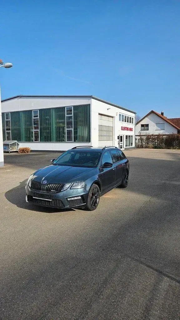 Gebraucht Skoda Octavia RS 230 PS (169 kW) 2018 Grau Kombi