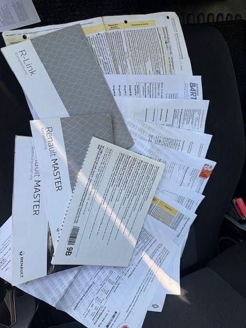 Second-hand Renault Master 179 CP (131 kW) 2020 Alb Monovolum