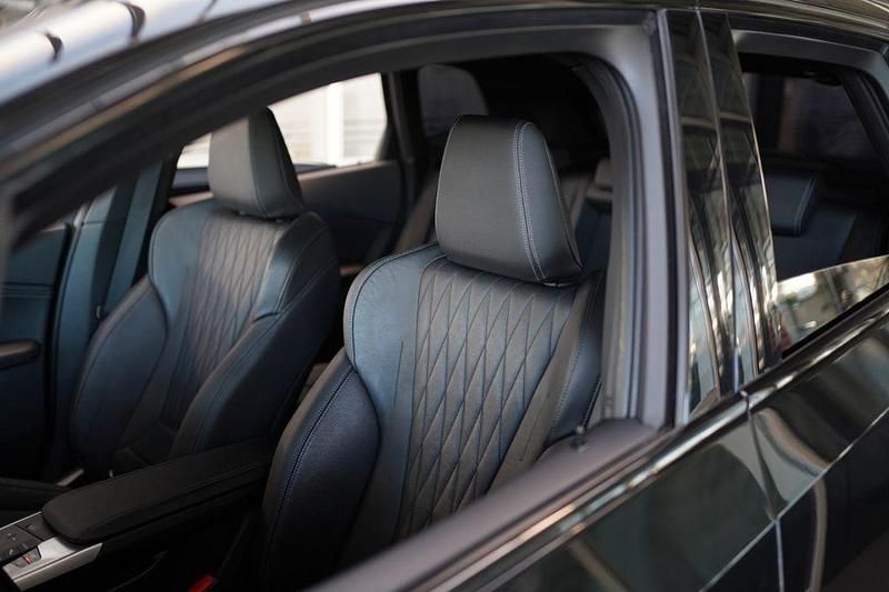 Gebraucht BMW 223 Active Tourer Shadowline 204 PS (150 kW) 2023 Schwarz Van / Kleinbus