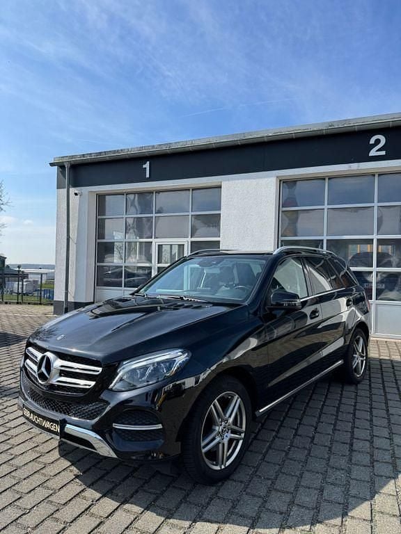 Gebraucht Mercedes GLE350 258 PS (189 kW) 2018 Schwarz SUV