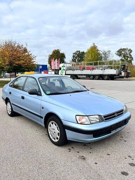 Blau Gebraucht 1994 Toyota Carina Limousine | 3.900 € - Bild 1/4