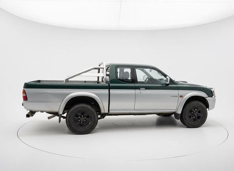 Gebraucht Mitsubishi L200 99 PS (72 kW) 2000 Grün Pickup