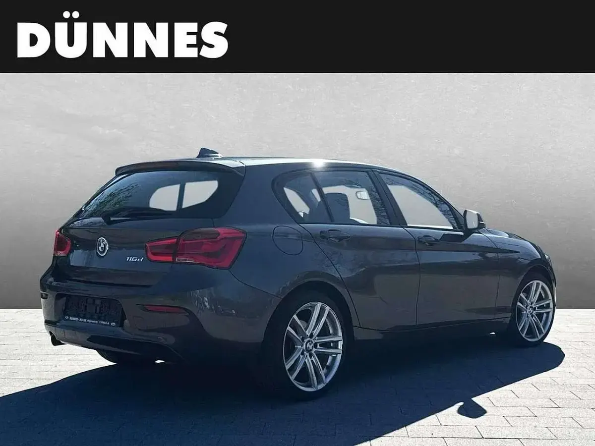 Gebraucht BMW 116 Advantage 140 PS (102 kW) 2017 Mineralgrau metallic Kleinwagen