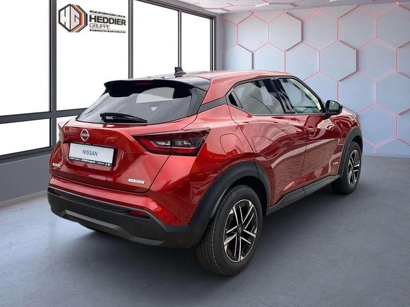 Neu Nissan Juke N-Connecta 143 PS (105 kW) 2025 Fuji sunset red SUV
