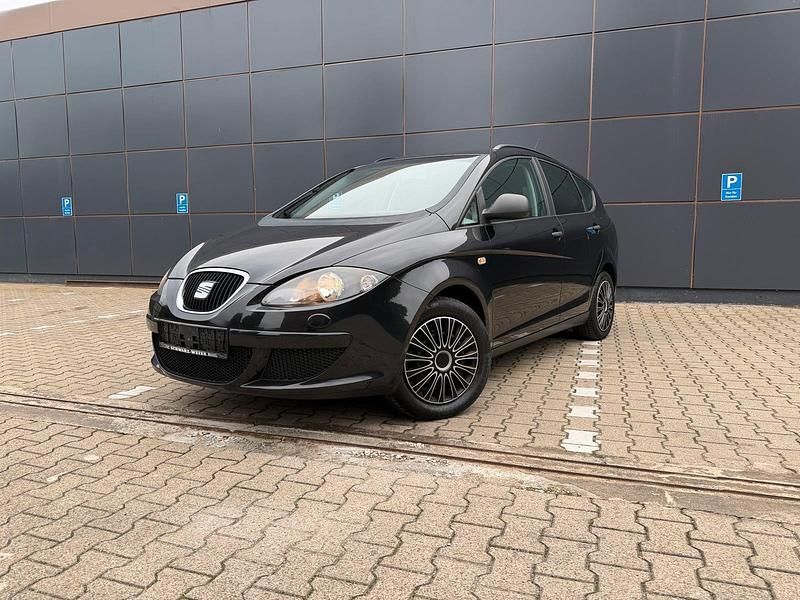 Schwarz Gebraucht 2007 Seat Altea Van / Kleinbus | 2.299 € (Guter Preis) - Bild 1/4