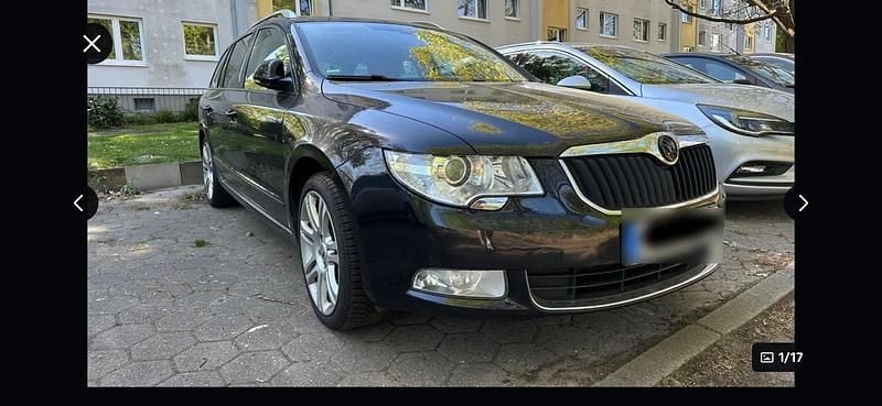 Gebraucht Skoda Superb 170 PS (125 kW) 2012 Schwarz Kombi