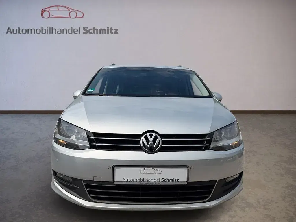 Gebraucht VW Sharan Edition 140 PS (102 kW) 2015 Silber Van / Kleinbus