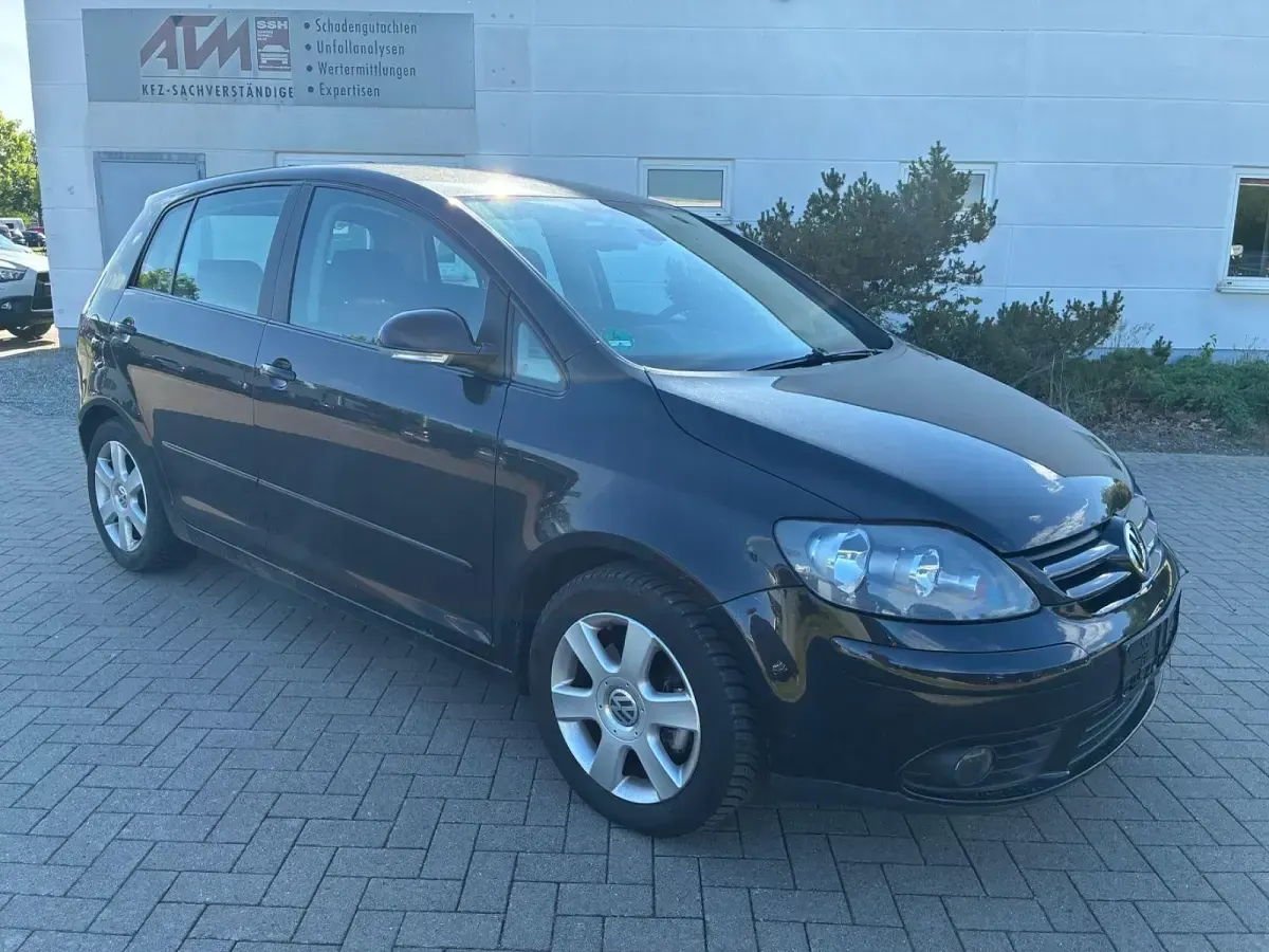 Gebraucht VW Golf IV 116 PS (85 kW) 2005 Schwarz Limousine
