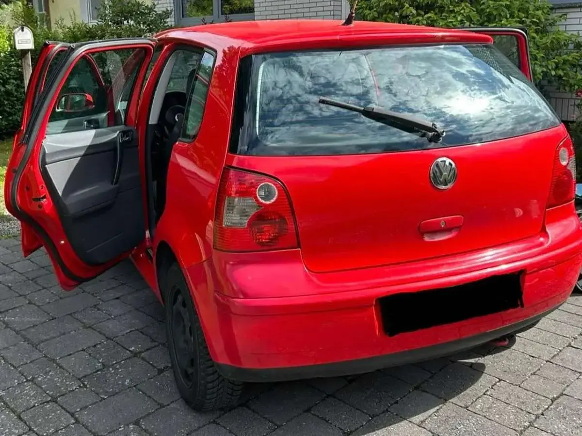 Gebraucht VW Polo Cricket 64 PS (47 kW) 2005 Rot Kleinwagen