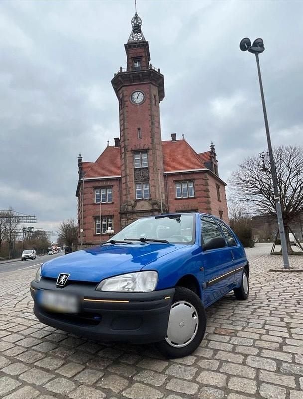 Gebraucht 1998 Peugeot 106 Kleinwagen | 1.500 € - Bild 1/4
