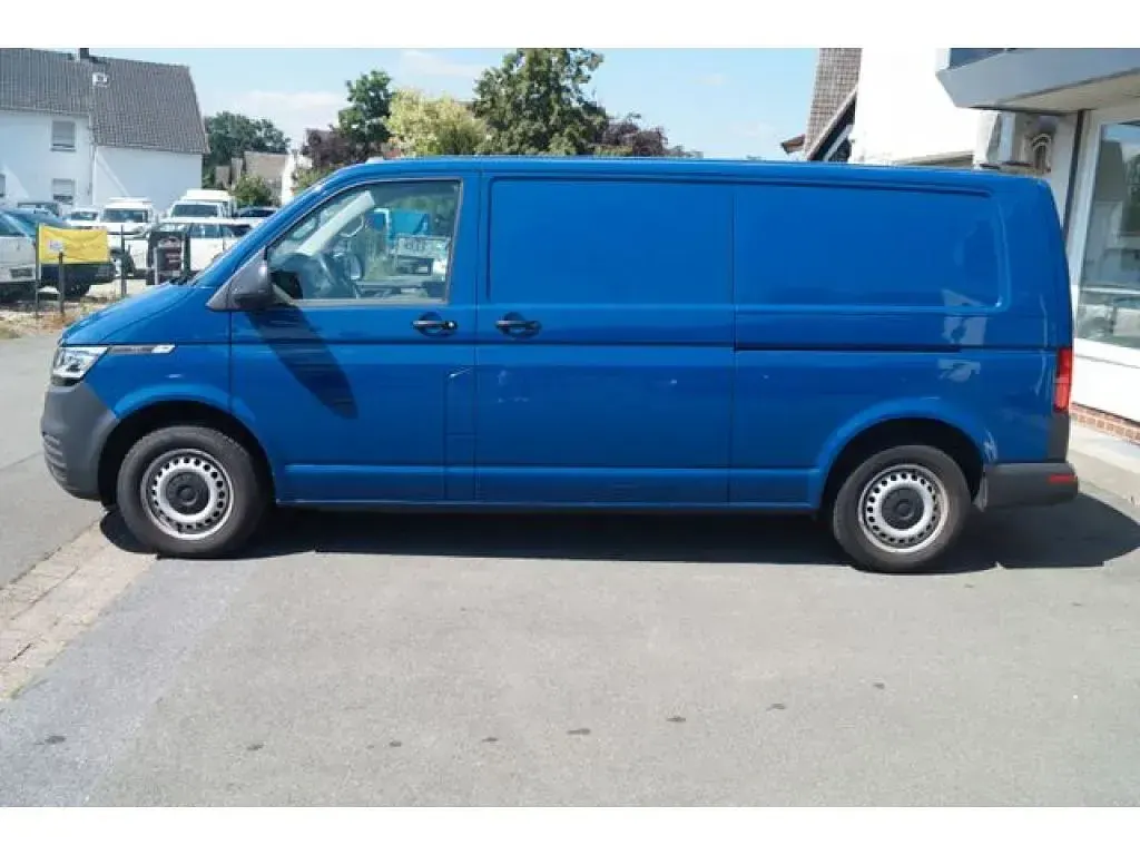 Gebraucht VW T6.1 110 PS (80 kW) 2020 Blau Van