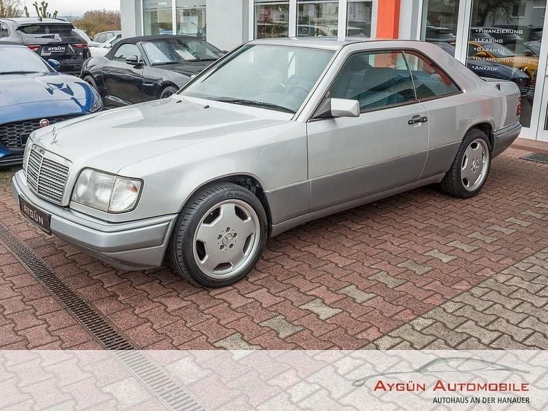 Gebraucht Mercedes E320 AMG 220 PS (161 kW) 1995 Silber Coupé