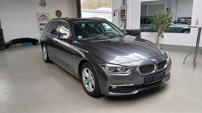 Gebraucht BMW 320 Luxury Line 190 PS (139 kW) 2016 Mineralgrau Kombi