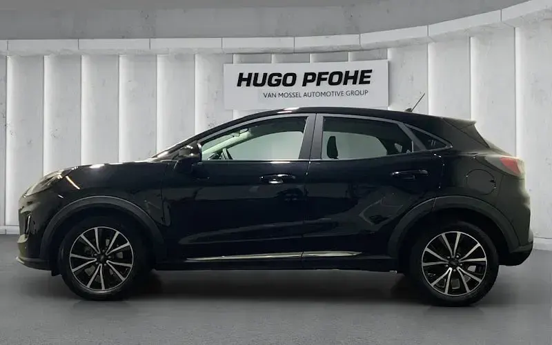 Gebraucht Ford Puma Titanium 125 PS (91 kW) 2022 Schwarz SUV