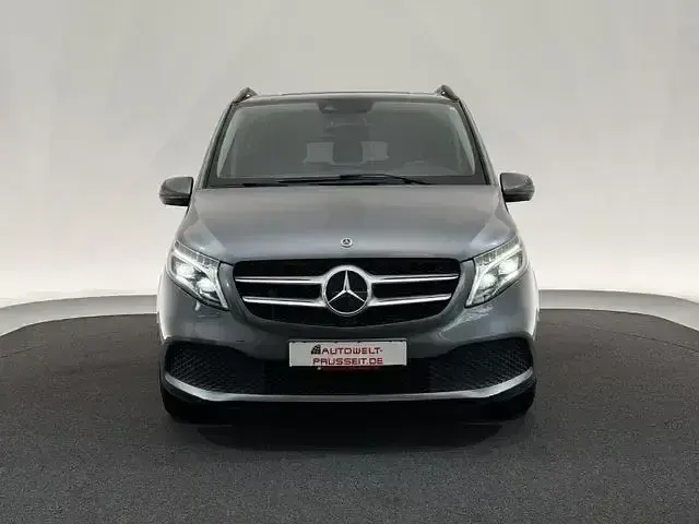 Gebraucht Mercedes V220 Edition 163 PS (119 kW) 2020 Grau Van / Kleinbus