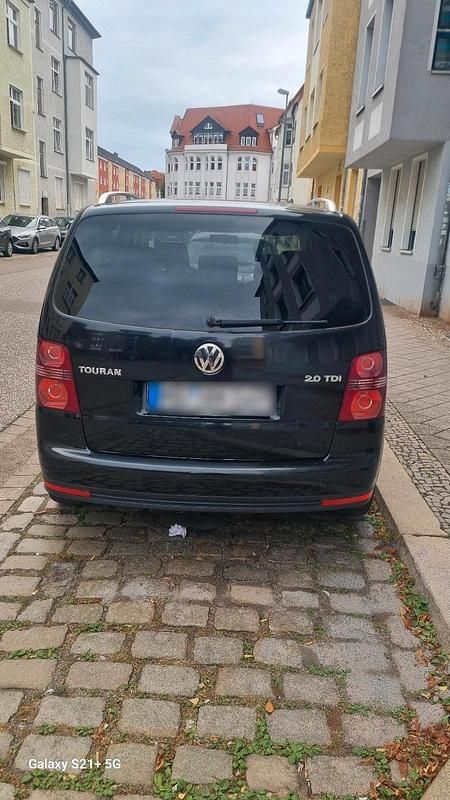 Schwarz Gebraucht 2008 VW Touran Van / Kleinbus | 3.100 € (Guter Preis) - Bild 1/4