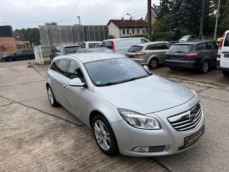 Argonsilber/sovereign/switchbl Gebraucht 2013 Opel Insignia Innovation Kombi | 6.250 € (Fairer Preis) - Bild 1/4