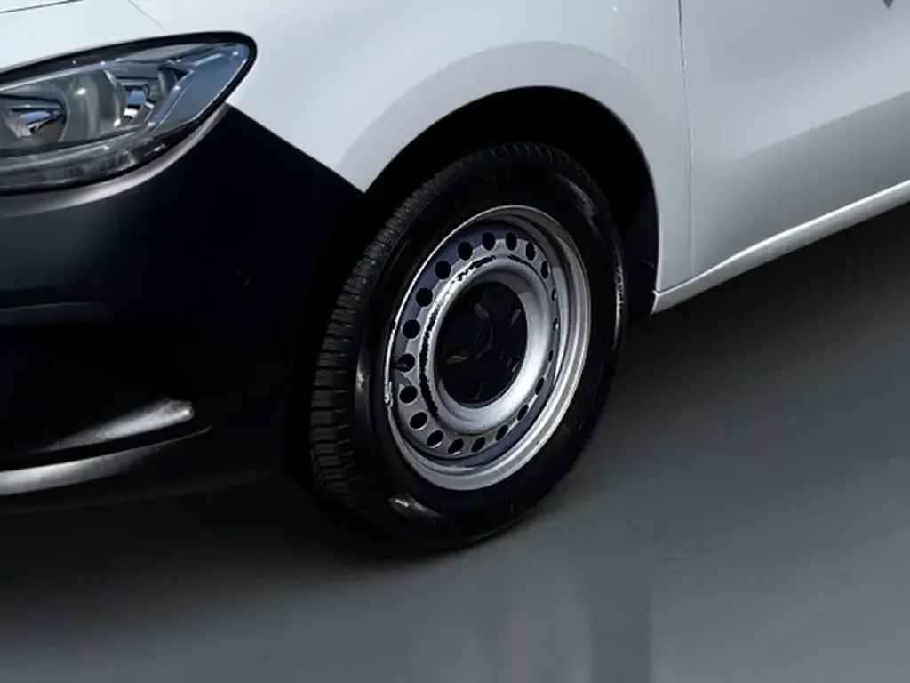 Gebraucht Mercedes Citan 112 116 PS (85 kW) 2023 Arktikweiß Van / Kleinbus