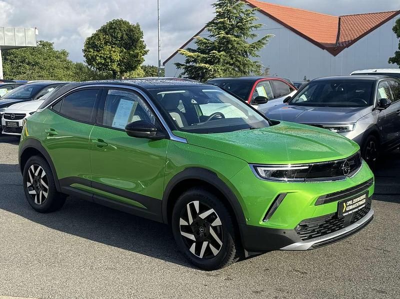 Gebraucht Opel Mokka Elegance 131 PS (96 kW) 2023 Matcha grün SUV