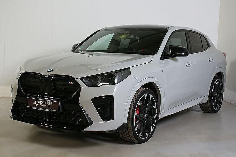 Grau Gebraucht 2025 BMW X2 M Sport SUV | 54.839 € (Superpreis) - Bild 1/4