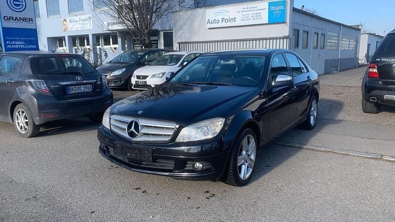 Gebraucht Mercedes C180 156 PS (114 kW) 2007 Schwarz Limousine