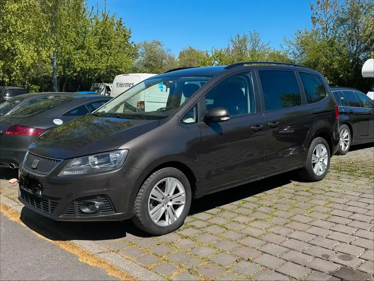 Second-hand Seat Alhambra 103 CP (75 kW) 2014 Maro Monovolum