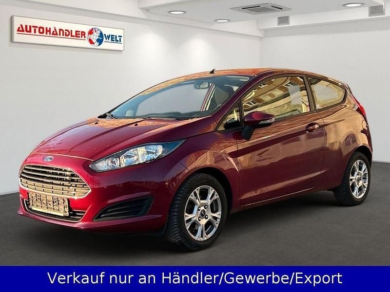 Rot Gebraucht 2013 Ford Fiesta Trend Kleinwagen | 5.299 € (Guter Preis) - Bild 1/3