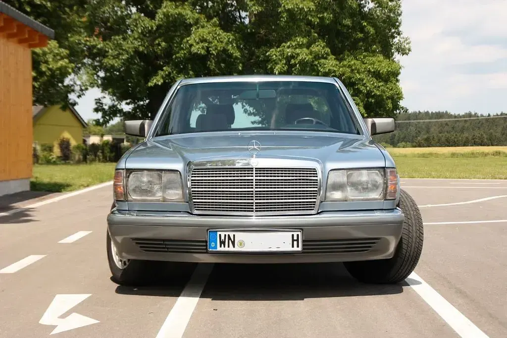 Gebraucht Mercedes 300 SE 256 PS (188 kW) 1985 Blau Limousine