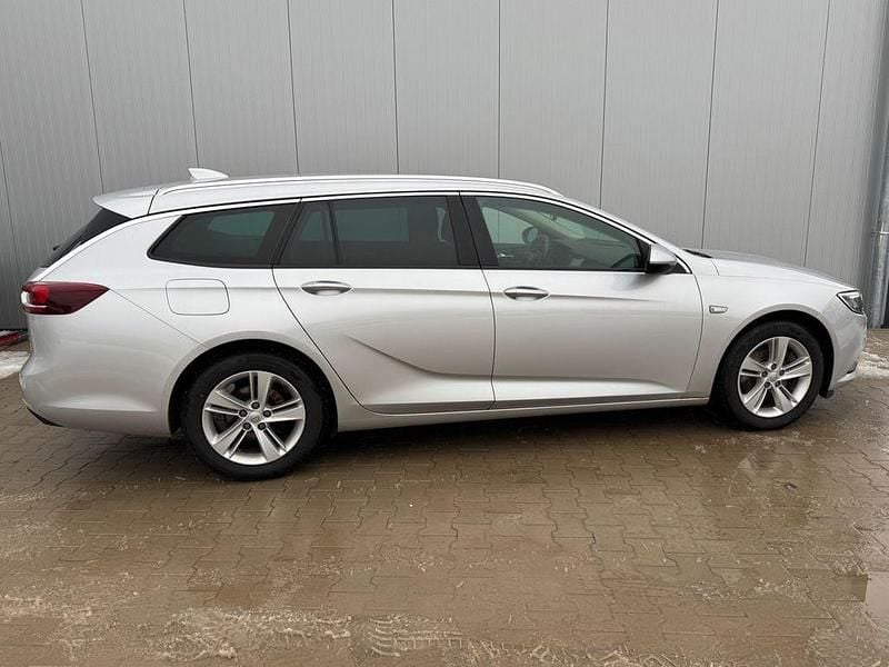 Second-hand Opel Insignia 170 CP (125 kW) 2017 Argintiu Break
