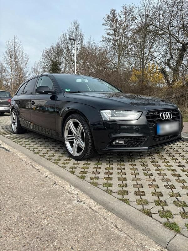 Gebraucht Audi A4 245 PS (180 kW) 2013 Schwarz Kombi